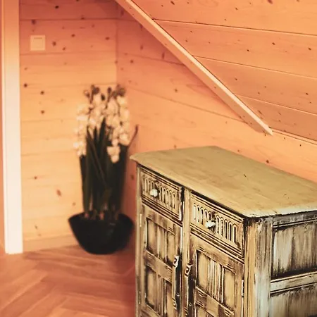 Holiday home Kaszubski Dom Podcieniowy Bohema