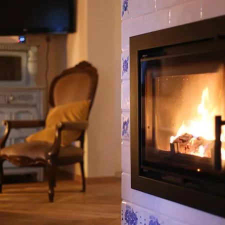 Kaszubski Dom Podcieniowy Bohema Дом отдыха Mezowo