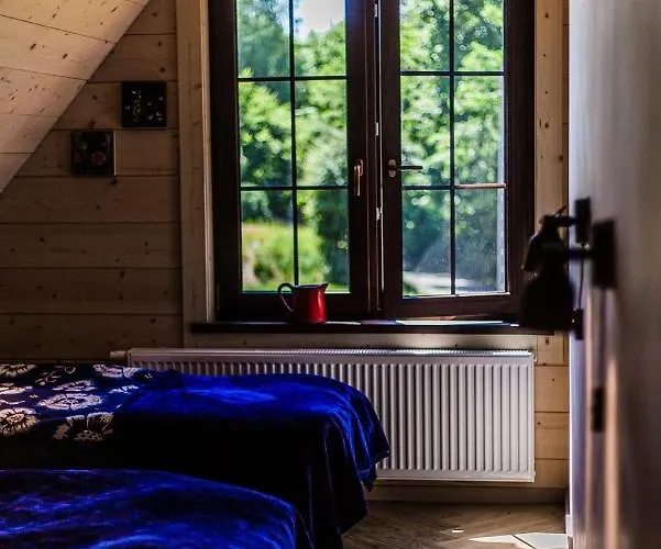 Kaszubski Dom Podcieniowy Bohema بيت للعطل *