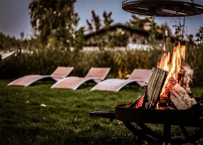 Kaszubski Dom Podcieniowy Bohema بيت للعطل Mezowo